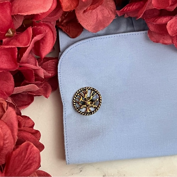 Twisted Antiqued Gold Tree of Life Cufflinks - Picture 9 of 16